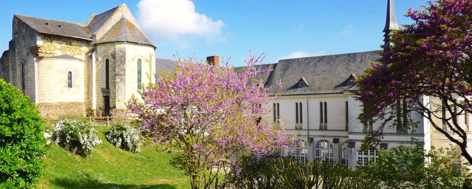 Abbaye de St Maur colonie de vacances et classes decouvertes